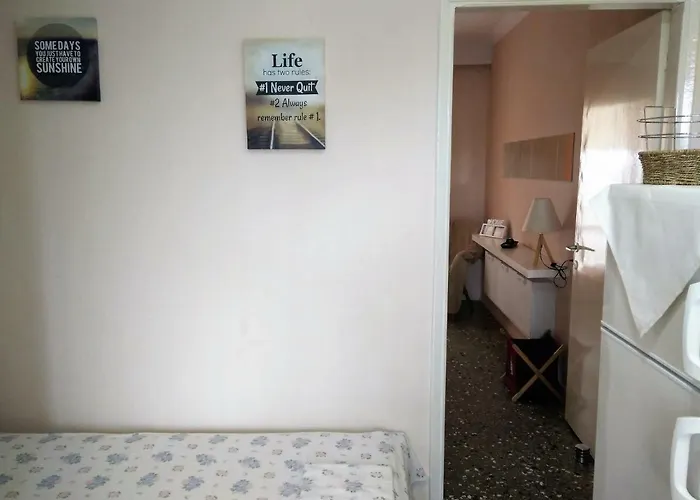 Seaside Apartment *